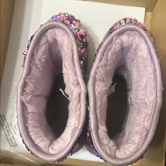 UGG Kids Sequin Boots - Pink and Purple - Picture 5 of 6